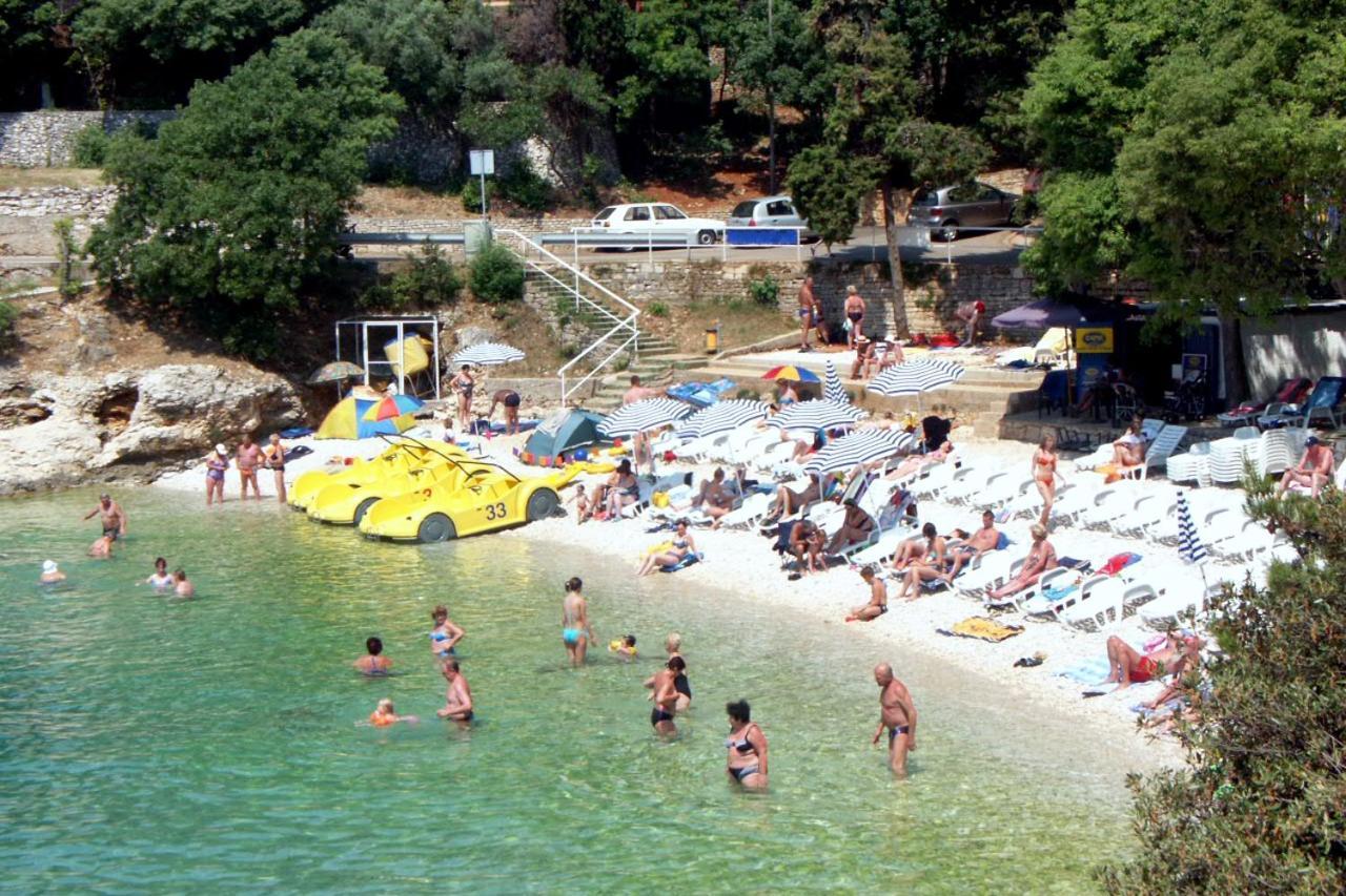 Apartments With A Parking Space Rabac, Labin - 19058 מראה חיצוני תמונה
