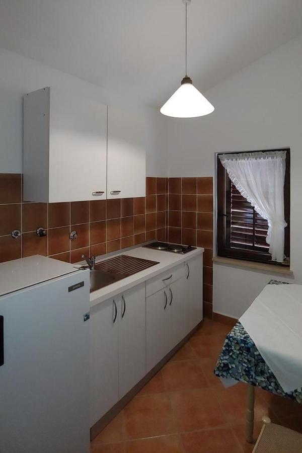Apartments With A Parking Space Rabac, Labin - 19058 מראה חיצוני תמונה